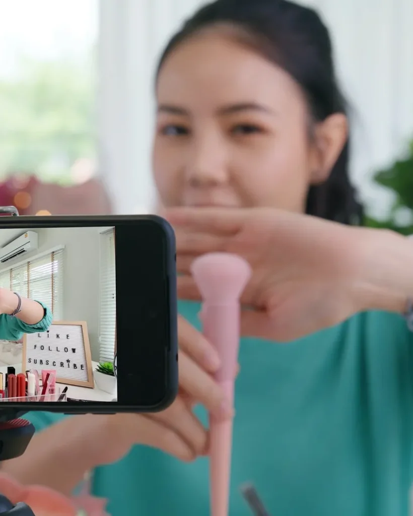 asia-woman-micro-influencer-record-live-viral-video-camera-at-home-studio-